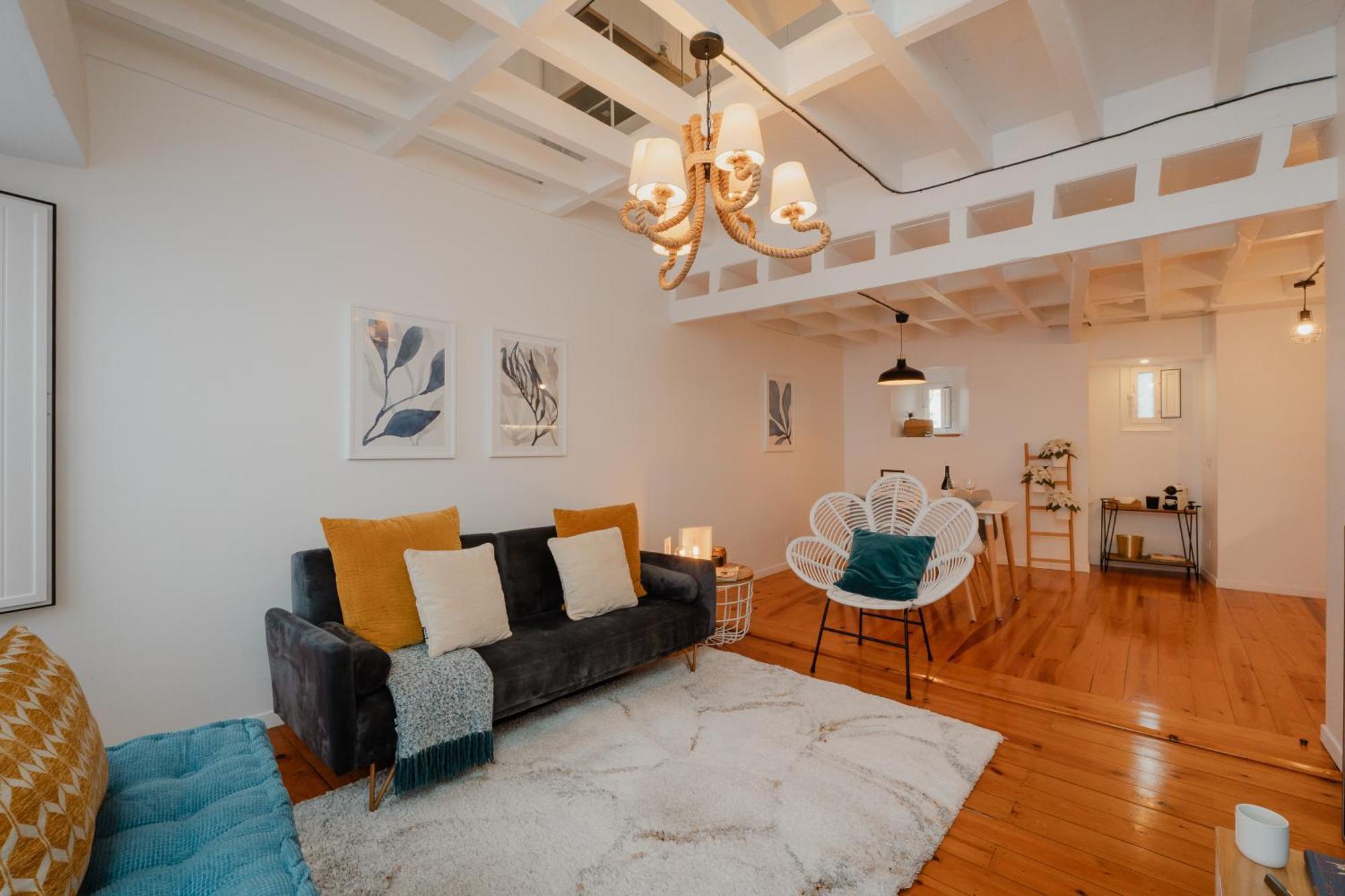Stylish Getaway In A Mezzanine Flat By The Castle Apartment Lisabona Exterior foto
