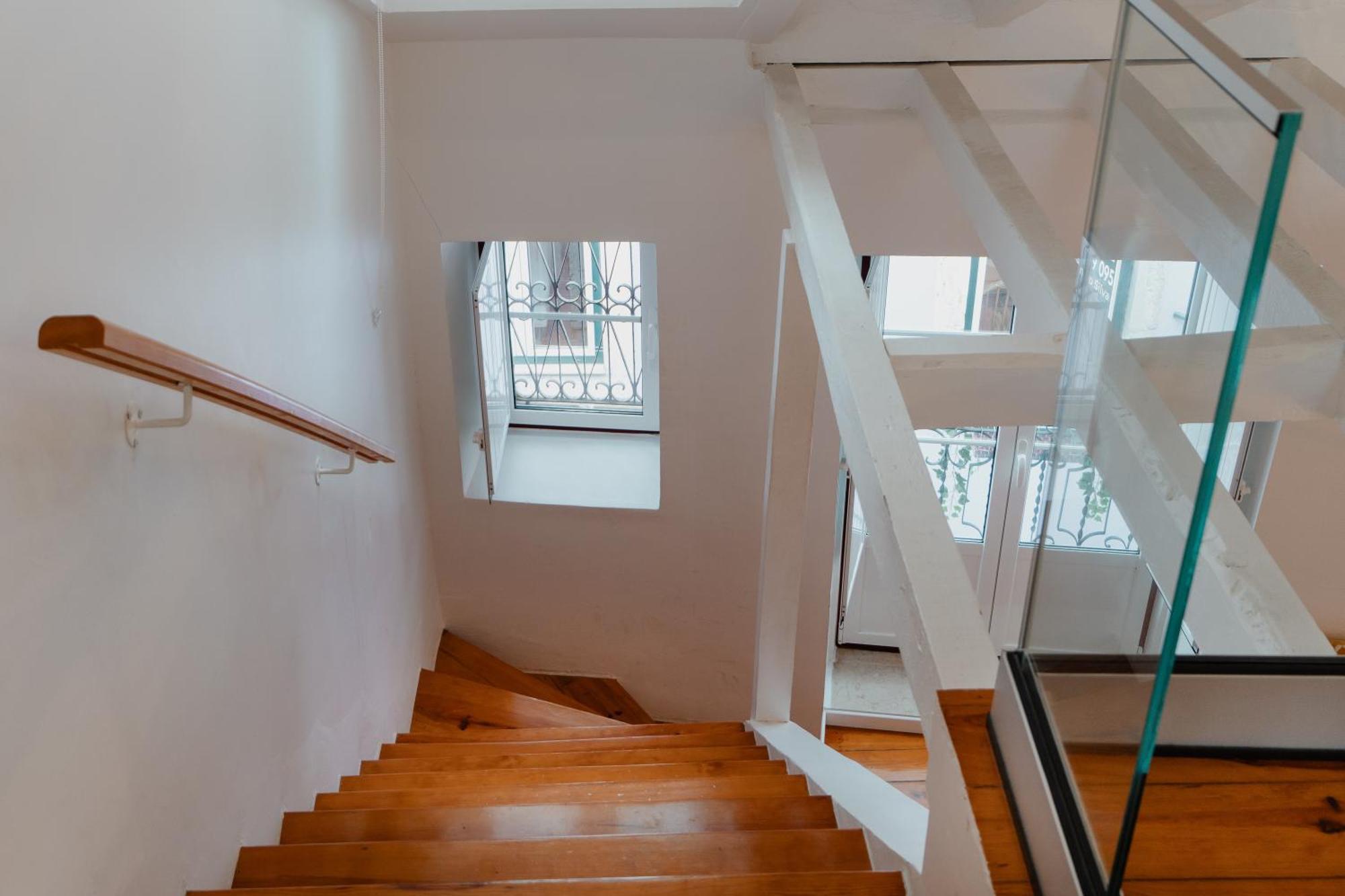 Stylish Getaway In A Mezzanine Flat By The Castle Apartment Lisabona Exterior foto