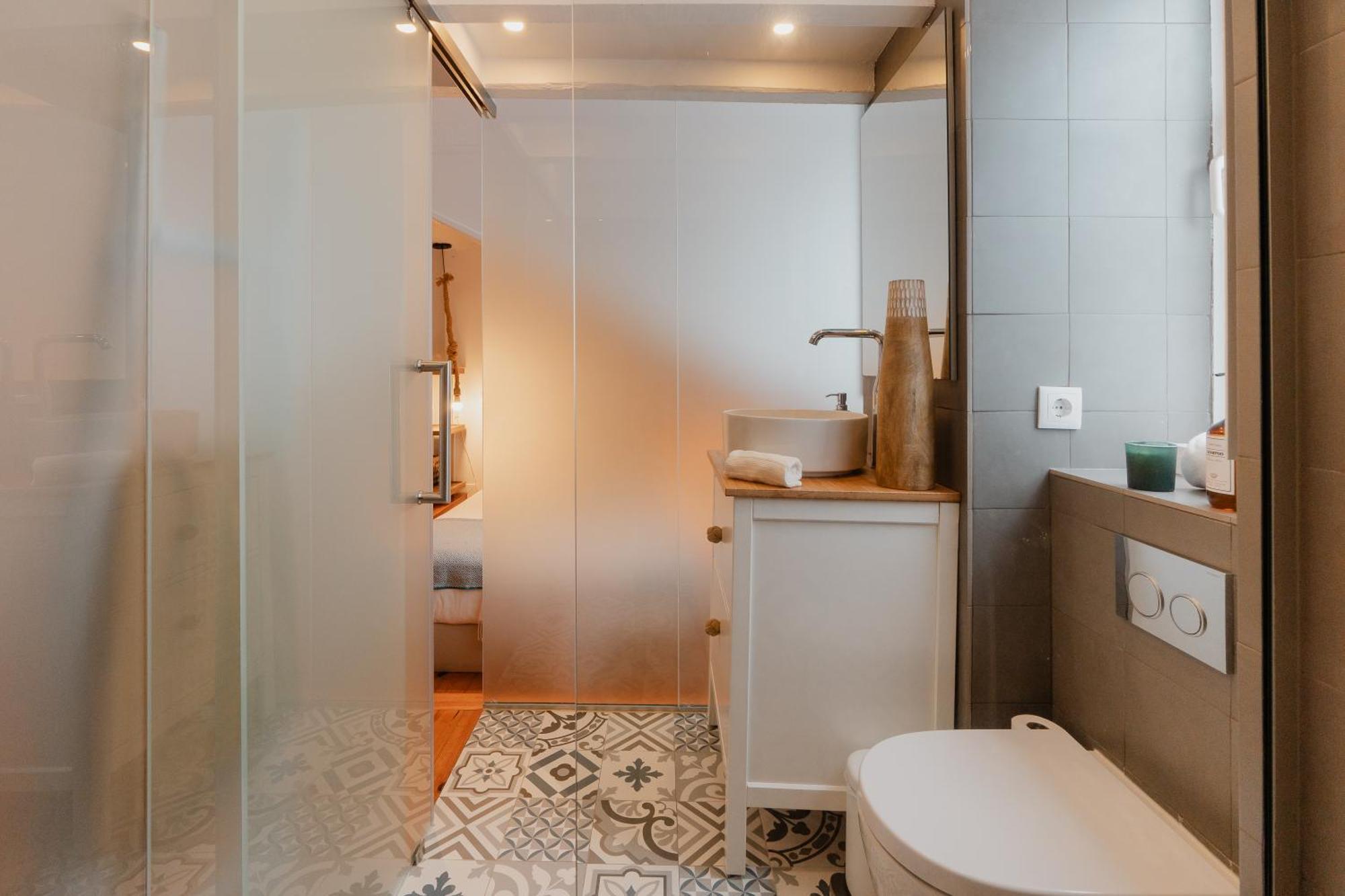 Stylish Getaway In A Mezzanine Flat By The Castle Apartment Lisabona Exterior foto