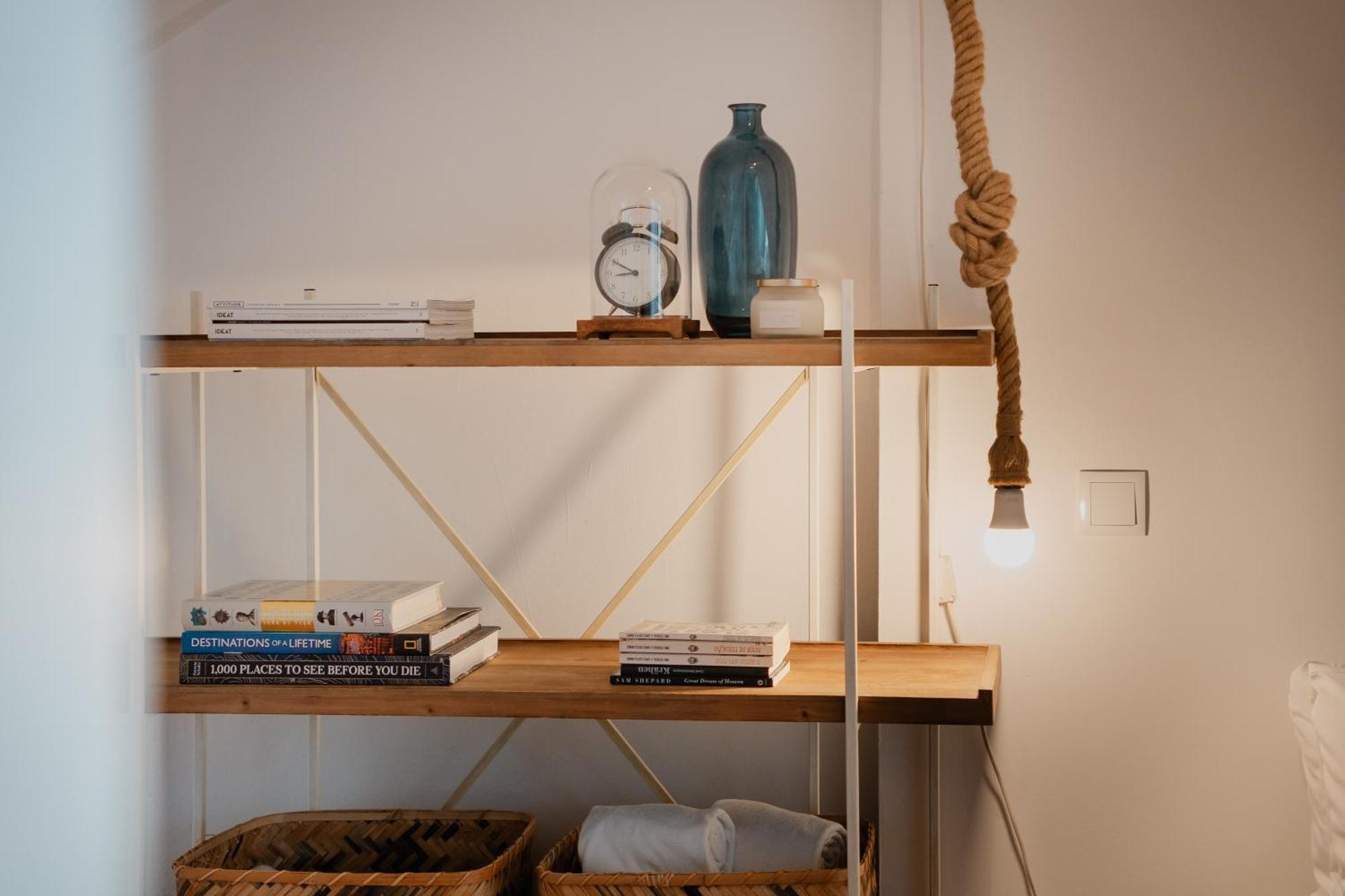 Stylish Getaway In A Mezzanine Flat By The Castle Apartment Lisabona Exterior foto
